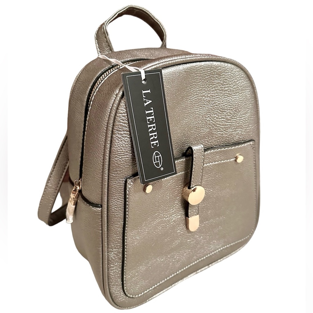 NWT La Terre Pewter Metallic Convertible Backpack/Crossbody Bag